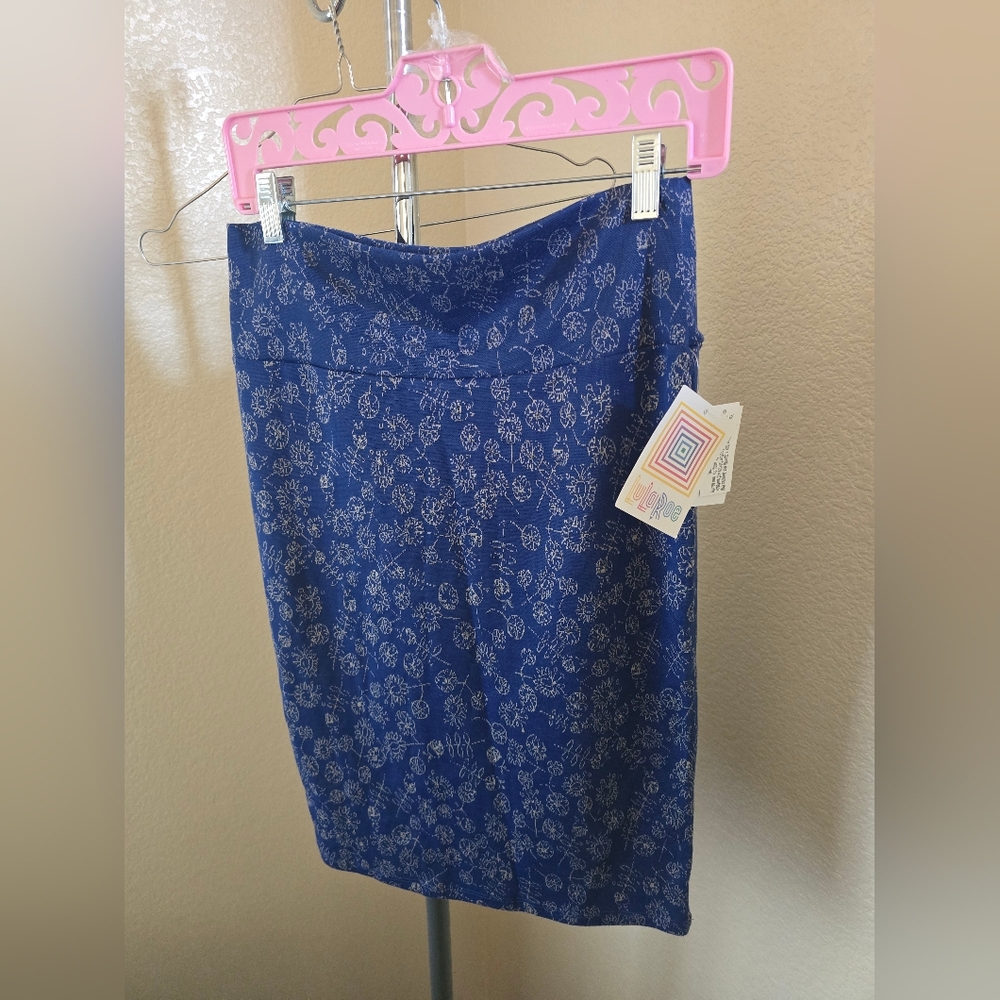 LulaRoe Pull Up Skirt Stretch Waist Brand New with Tags